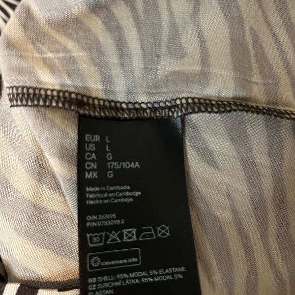 Dynamite Top - Picture 5 of 5